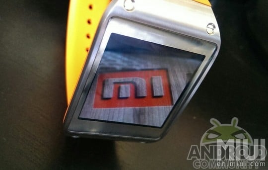 (Purtroppo) questo è solo un Samsung Galaxy Gear con il logo MIUI riflesso