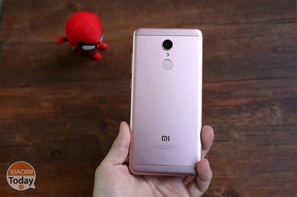 Xiaomi Redmi 5: primo unboxing