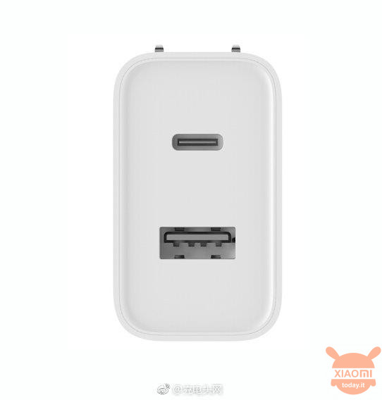 Xiaomi USB Charger 30W presentato, ricarica USB Type-C fino a 30W