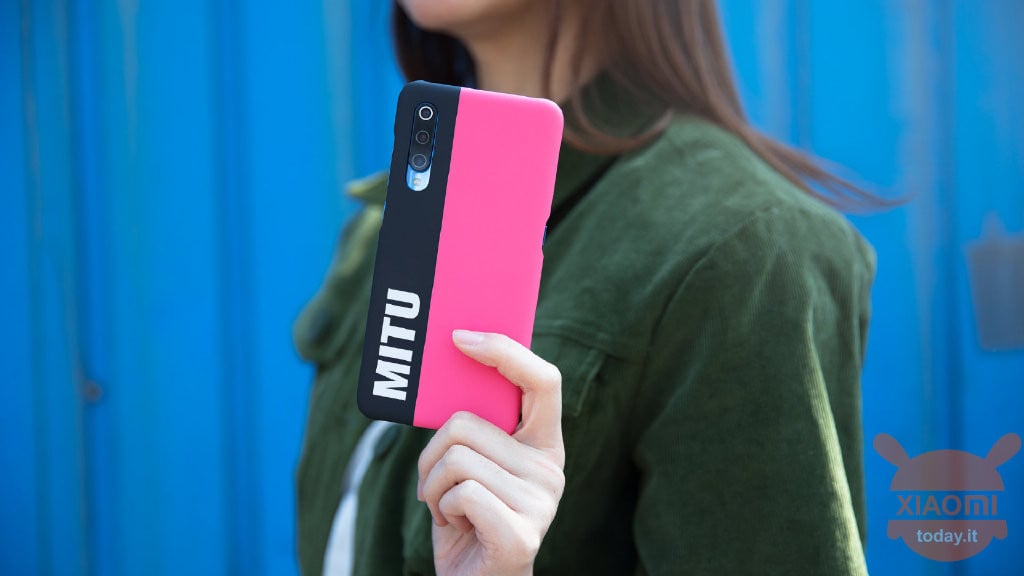 Xiaomi Mi 9 case 1.5mln sold