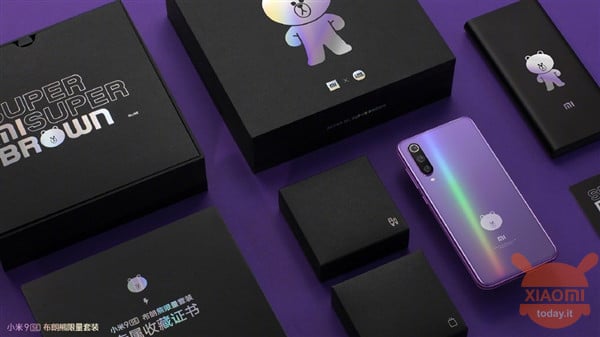 Xiaomi Mi 9 SE Brown Bear Edition, first unboxing from China