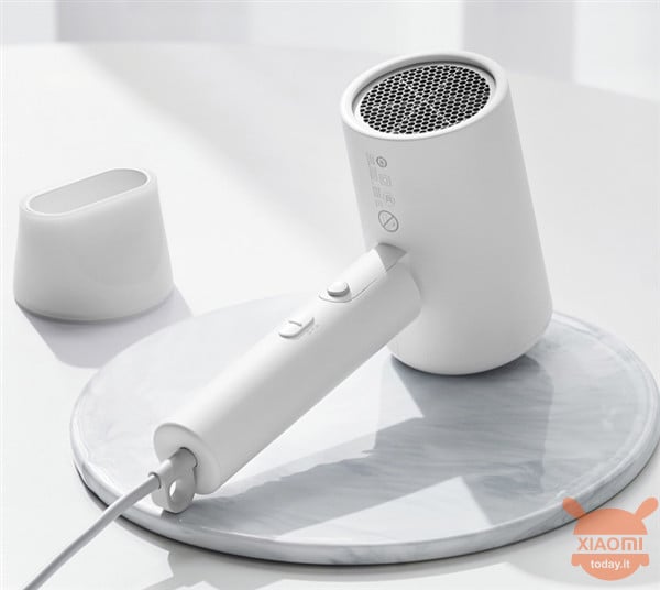 Xiaomi Mijia Negative Ion Hairdryer