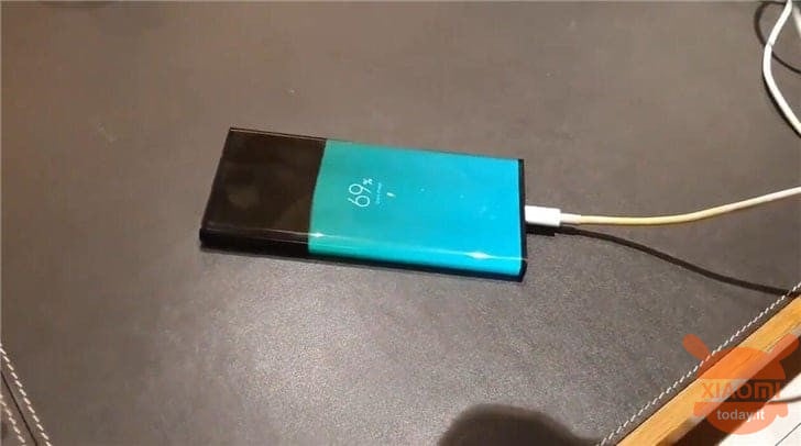 Xiaomi Mi MIX Alpha: Here is the most beautiful charging animation ever | Xiaomi Mi MIX Alpha: Here is the most beautiful charging animation ever |