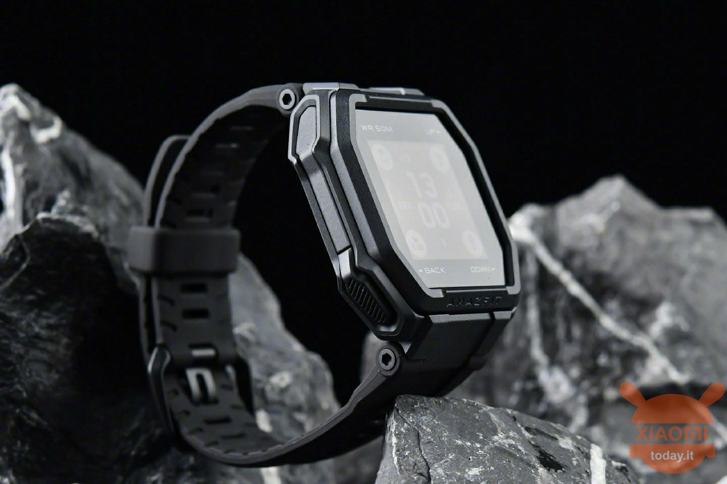 amazit ares la nouvelle smartwatch huami semi-robuste