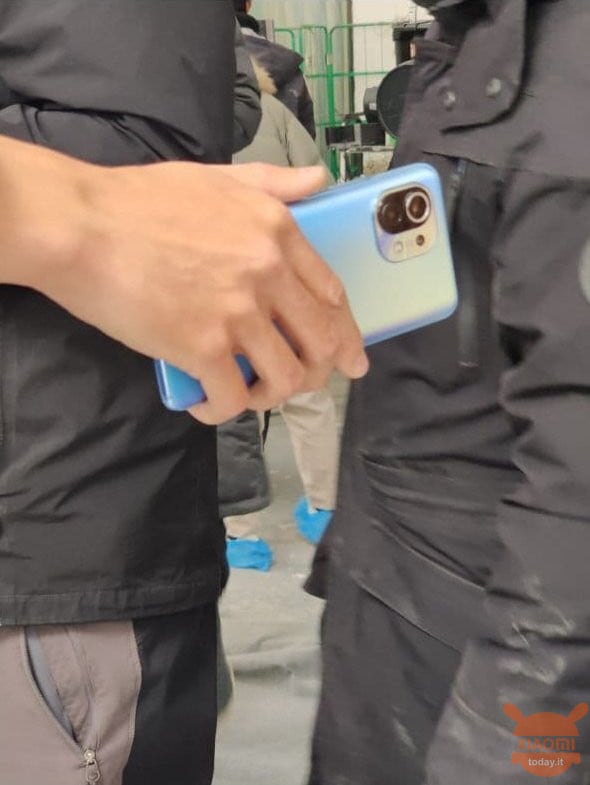 xiaomi mi 11 foto langsung nyata
