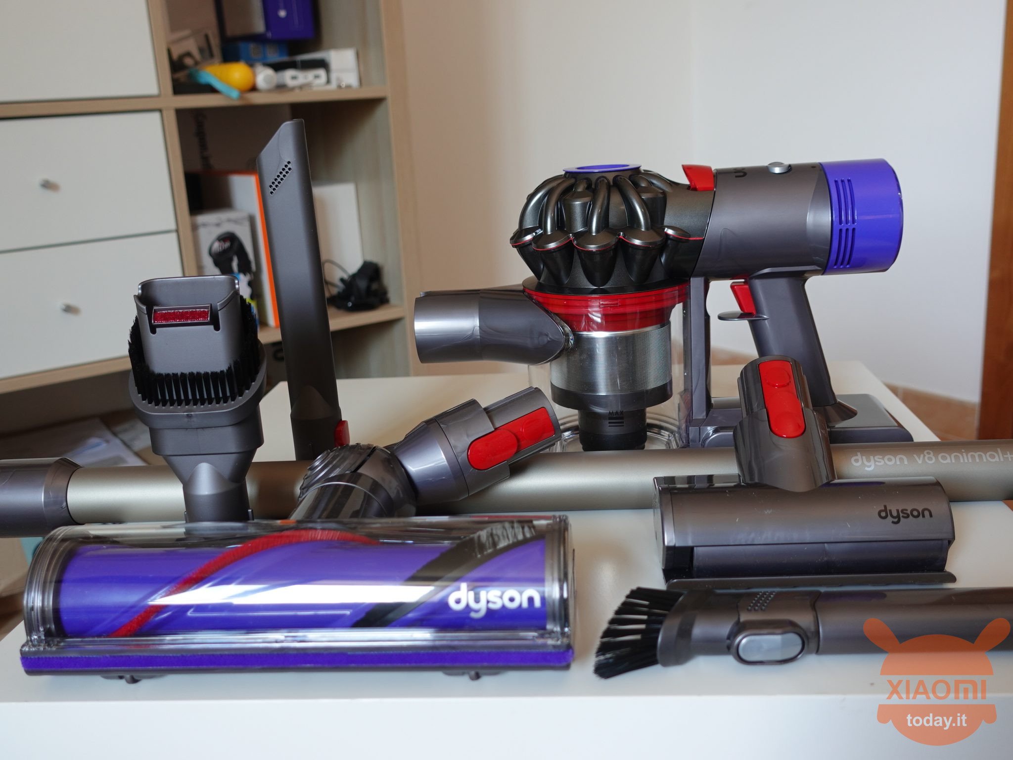 Dyson V8 accessori