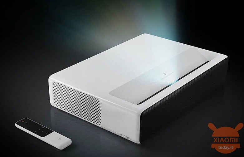 Cinéma laser couleur Xiaomi