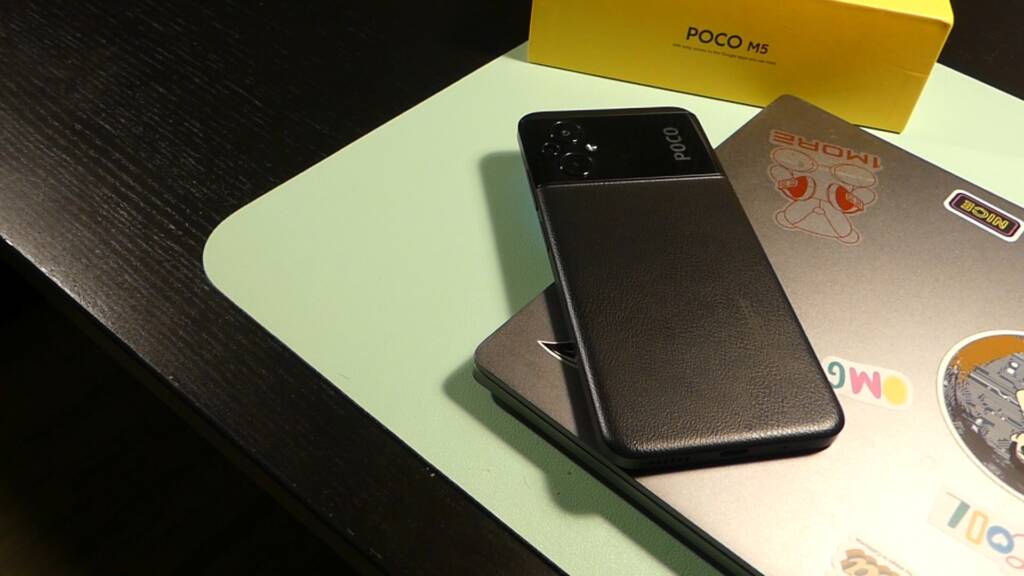 Xiaomi POCO M5 posteriore