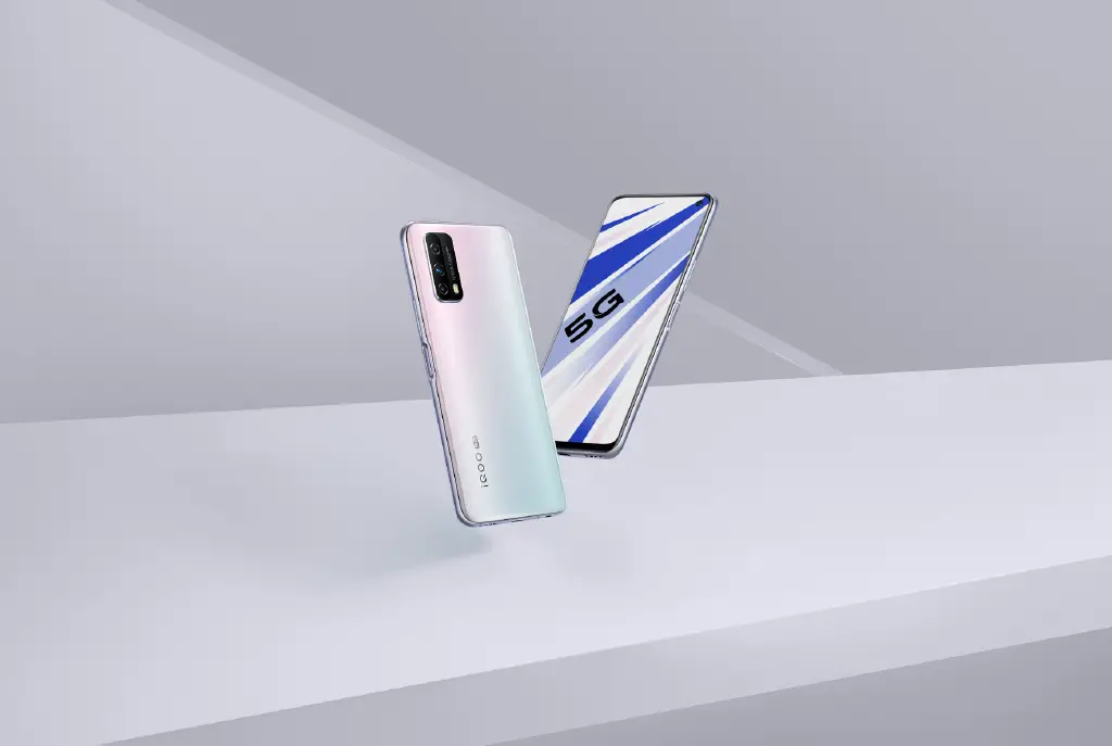 Conception du teaser iQOO Z1x