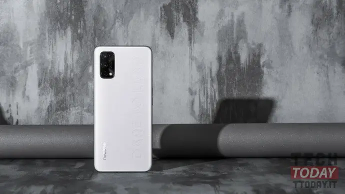 Realme Q2 złapany na GeekBench z MediaTek Dimensity 800U