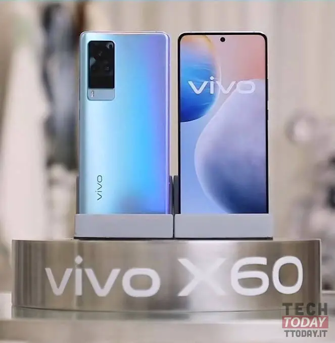 vivo x60 foto reali copertina