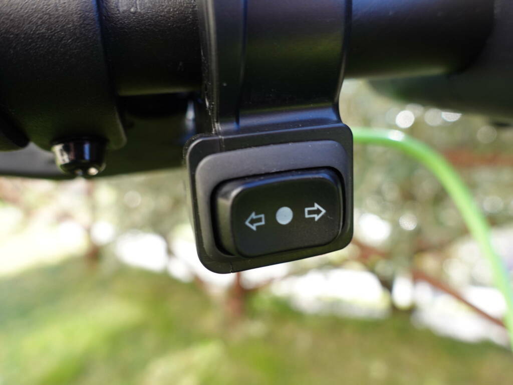 Isinwheel S9PRO 矢印コマンド