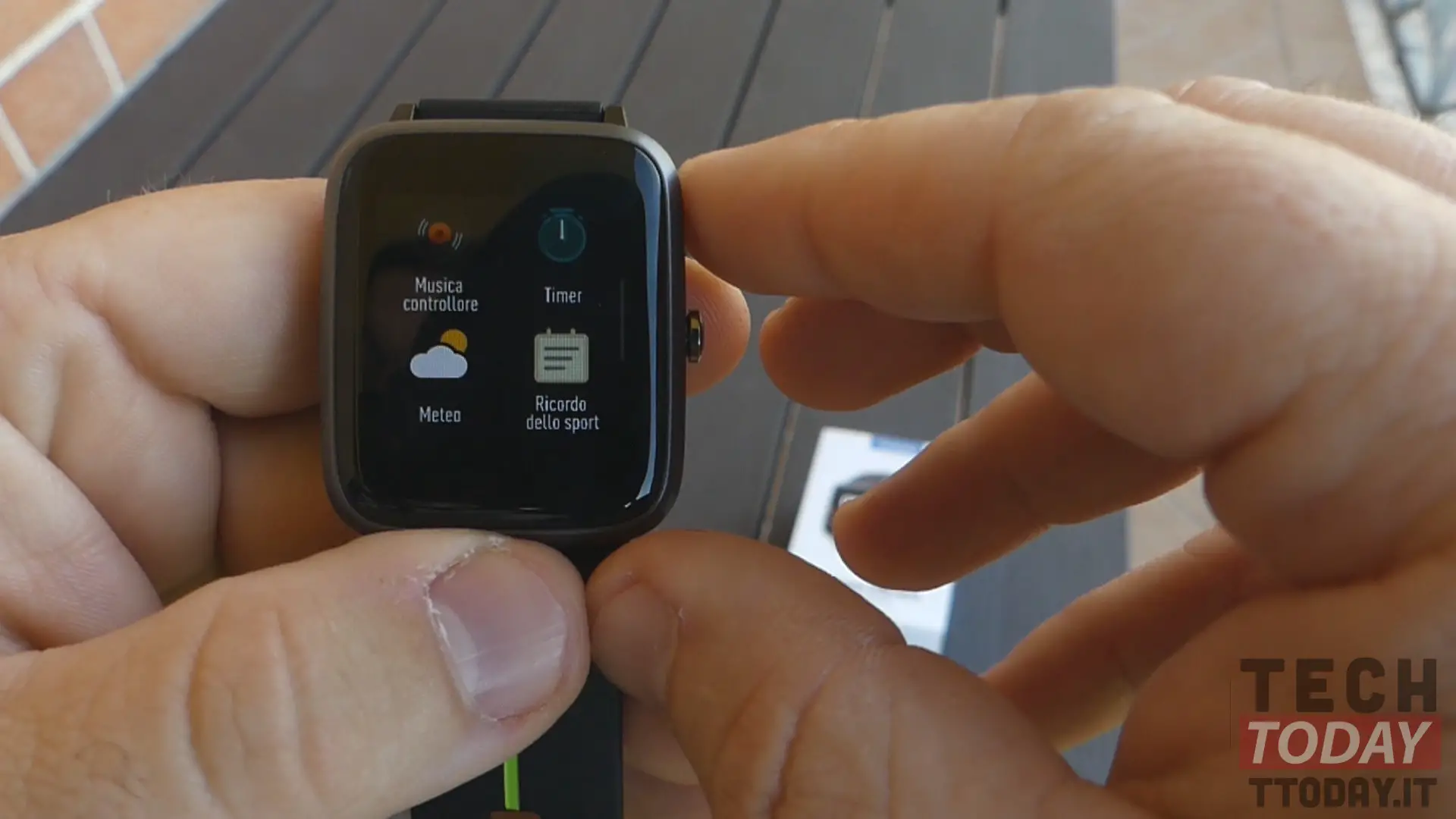 Mobvoi TicKasa Vibrant Smartwatch review is he the perfect