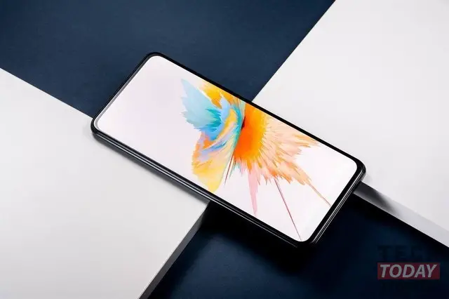 ZTE Axone 30S