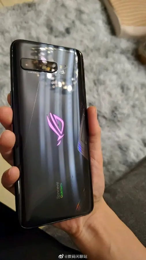 ASUS ROG Phone III