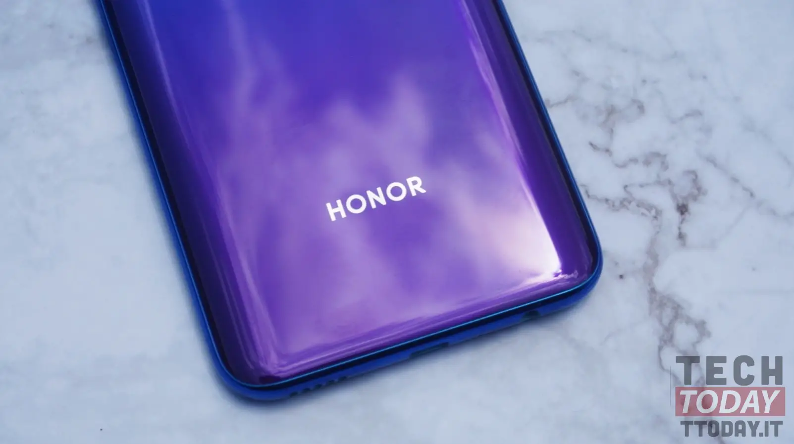 Honor V40 dan V40 Pro menunda peluncuran mereka: saat itulah mereka akan keluar