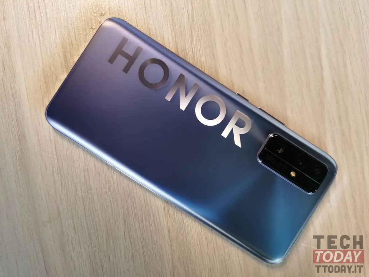 honor riskeert op de Amerikaanse zwarte lijst te komen na de deling met Huawei
