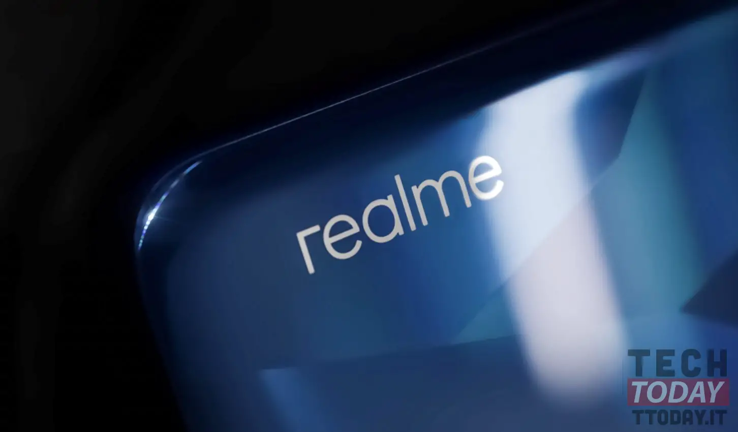 realme引领5G智能手机行业