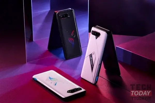 ASUS ROG Phone 5 Phantom-editie ASUS ROG Phone 5S