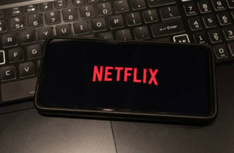 Regole condivisione account netflix