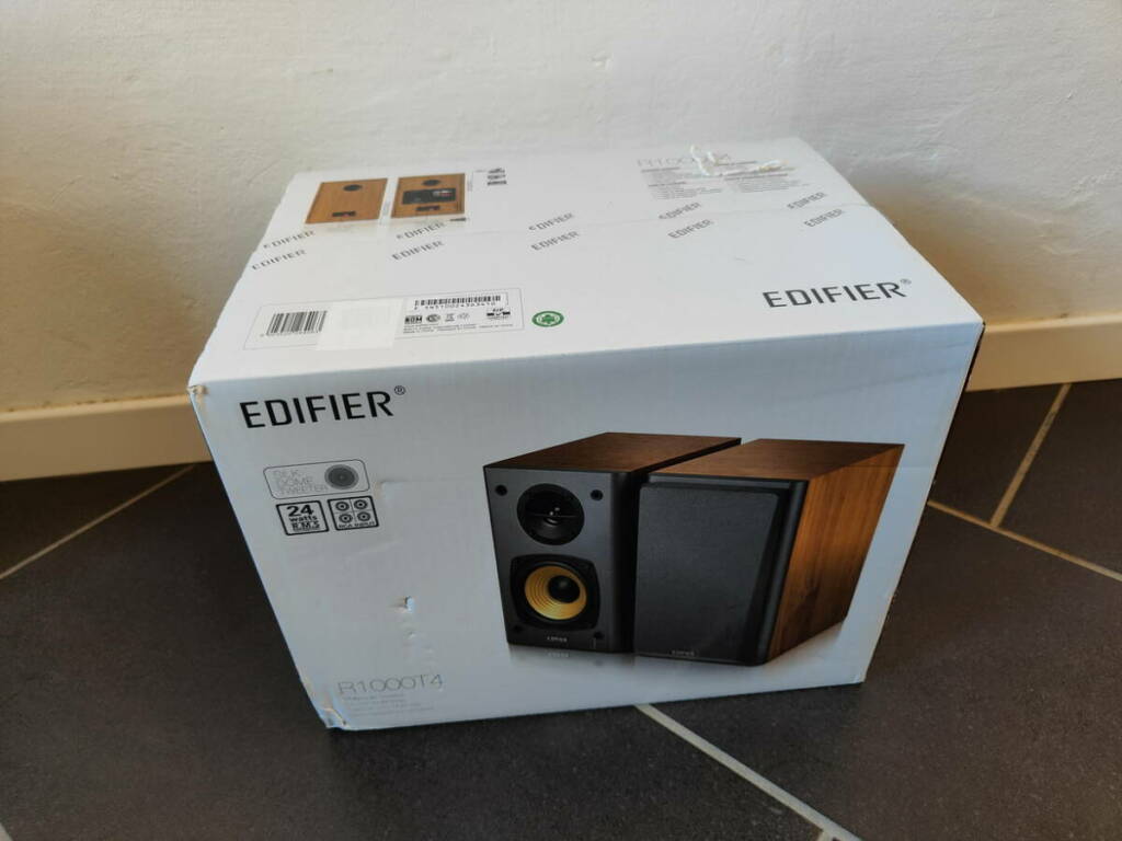 Edifier R1000T4