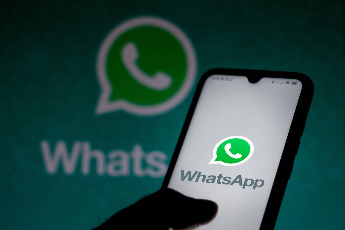 WhatsApp tests per-chat biometrico block