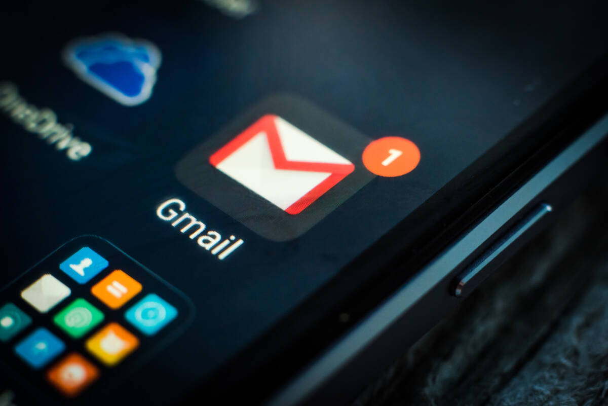 How to know when an email is being read in Gmail