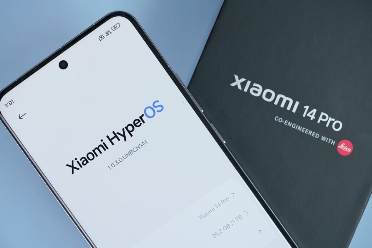 xiaomi 14 amb interfície hyperos i caixa de vendes relacionada