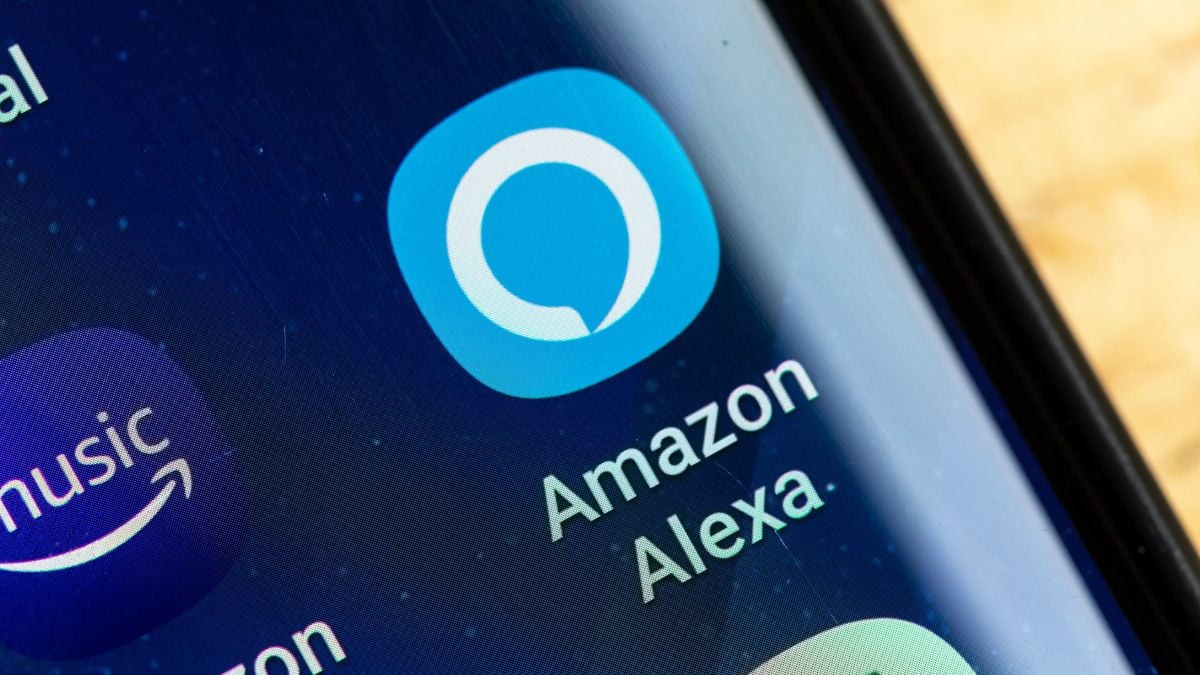 スマートフォン上のAmazon Alexaアプリケーションアイコン