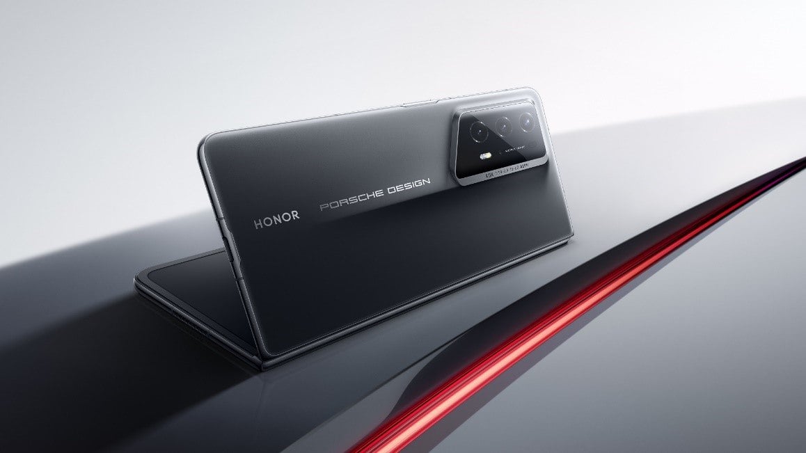 PORSCHE DESIGN HONOR Magia V2 RSR