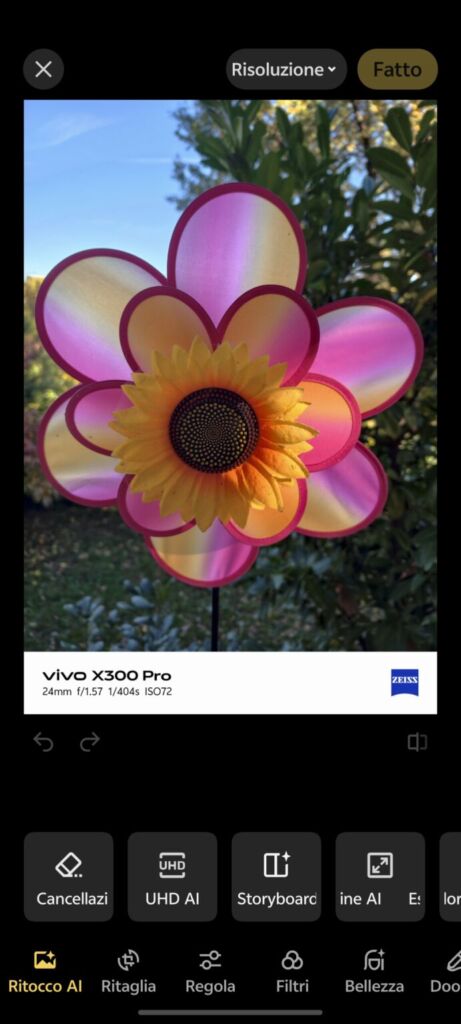 أنا أعيش X300 PRO