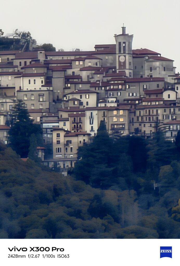 أنا أعيش X300 PRO