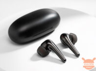 Os 1MORE ComfoBuds Pro - fones de ouvido ANC e 6 microfones a um preço absurdo