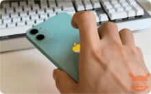 iOS 14 Back Tap에 매료 되었습니까? Tap Tap 앱을 사용하여 Android 스마트 폰에서 다운로드하는 방법은 다음과 같습니다.