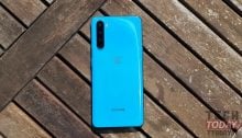 Annat än bästa köp ... OnePlus Nord offer för plötslig återställning och dataförlust