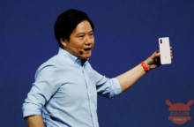 يكشف Lei Jun عن هاتفه الخلوي المفضل في الماضي ، وهو ليس Xiaomi