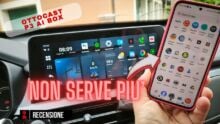 Dengan THING ini Anda tidak lagi memerlukan ponsel pintar di dalam mobil… OTTOCAST P3 DI DALAM KOTAK