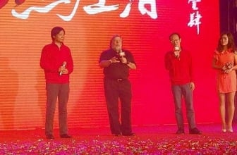 Steve Wozniak besöker Xiaomi under det kinesiska nyåret