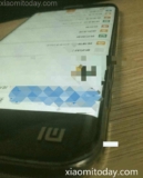 Xiaomi Mi Edge mostrato in foto