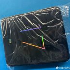 Foto “rubate” mostrano il box vendita di Meizu 17 Pro e una feature esclusiva